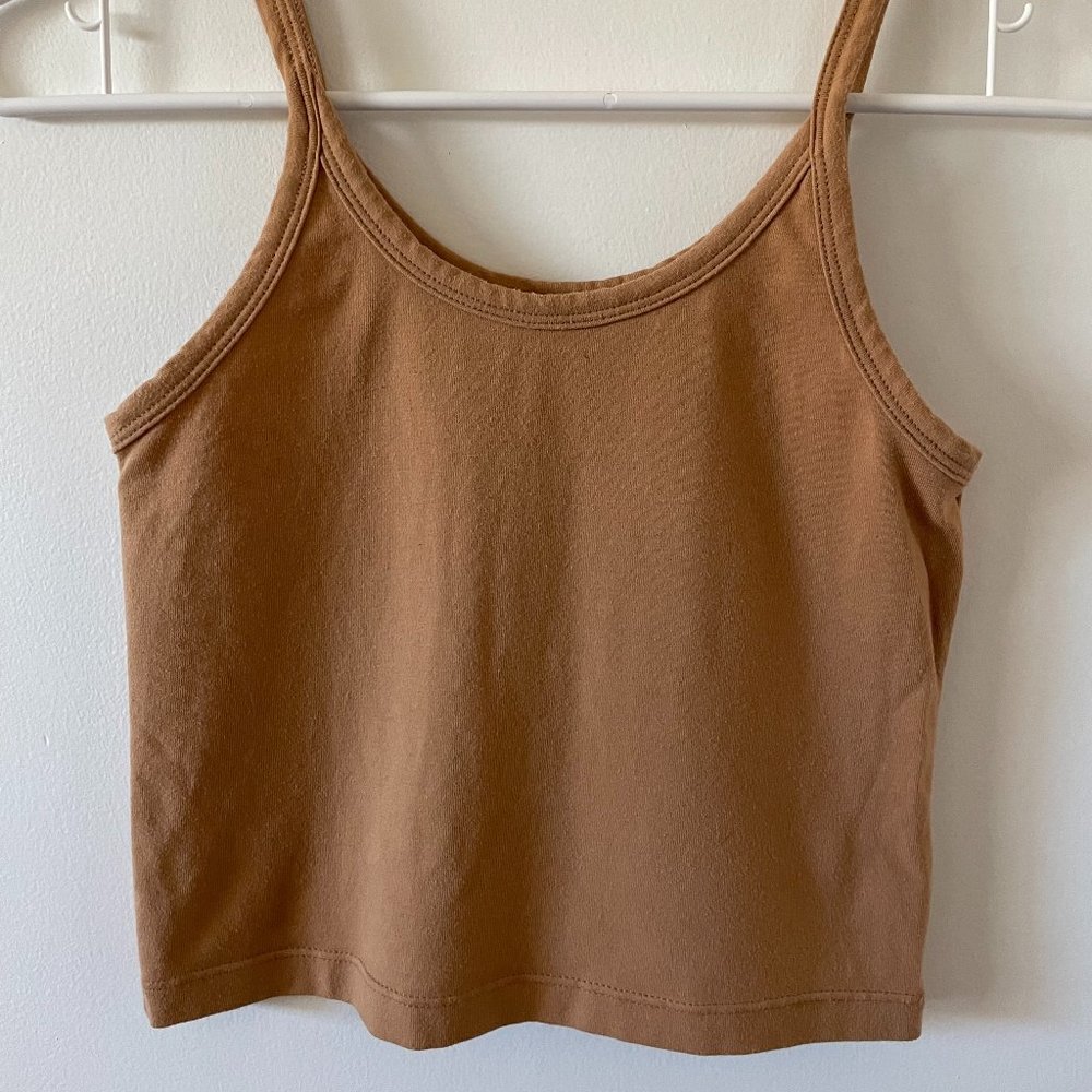 ARQ Crop Tank (Camel)